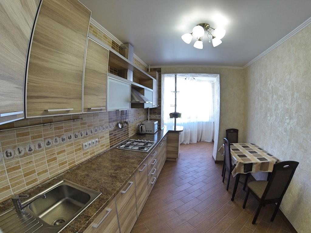 Apartment On Kyivska Street 29\53 Vinnytsia Ngoại thất bức ảnh
